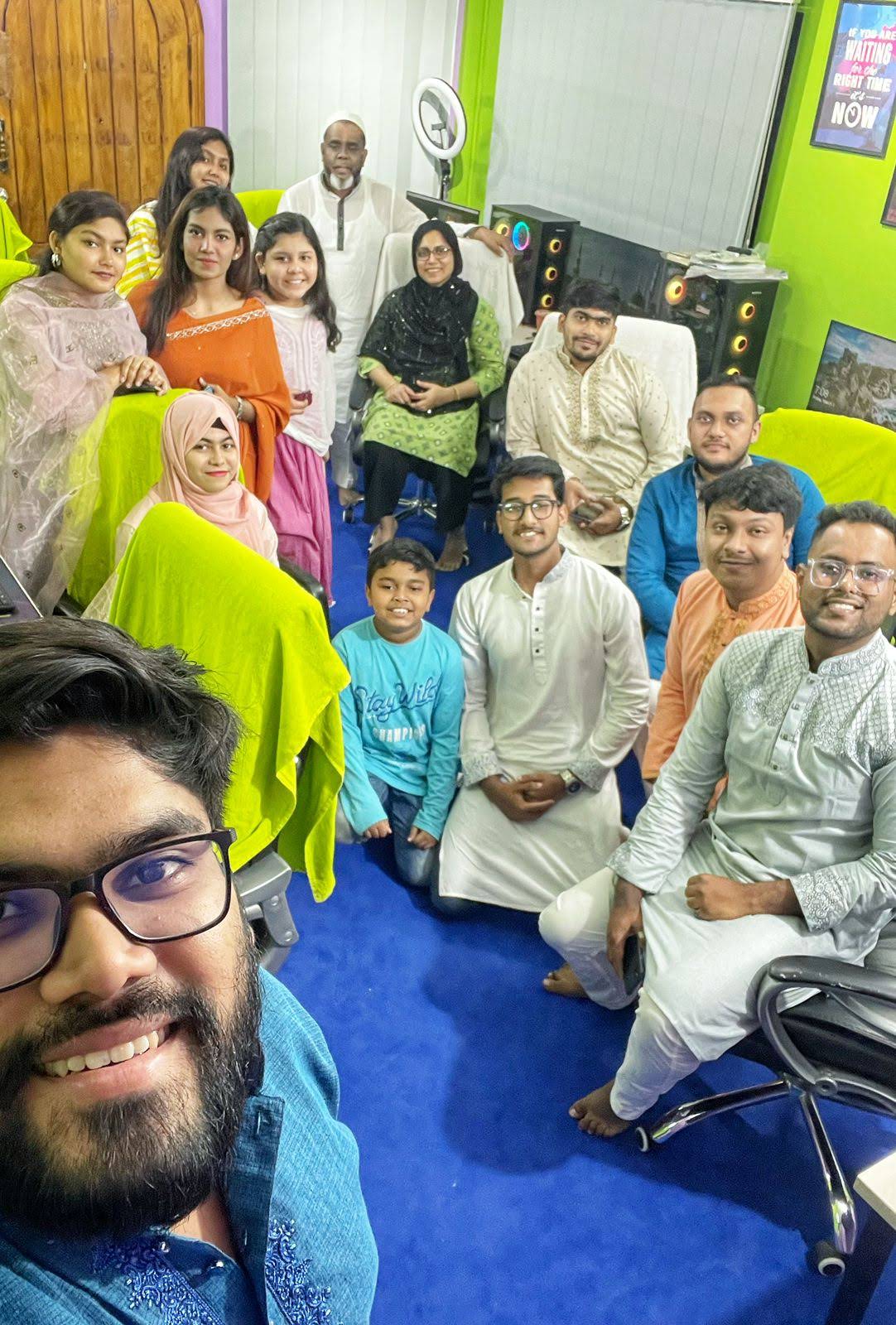 Growthworx Team Photo 45